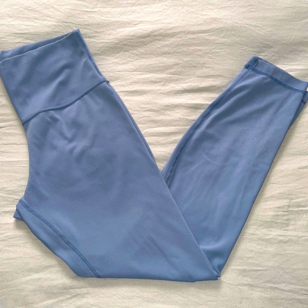 Blue leggings